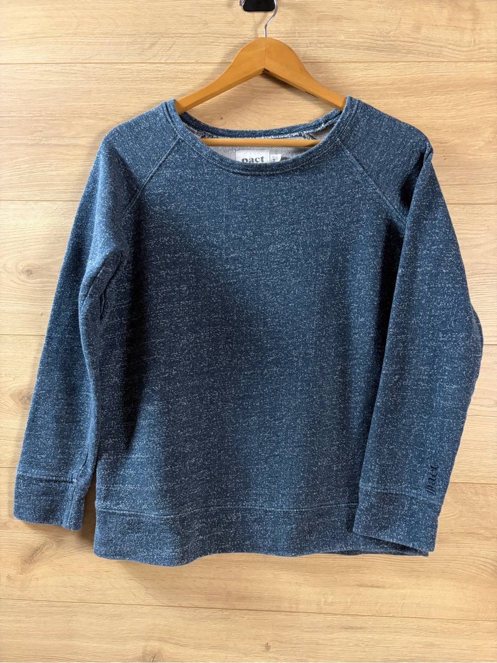 PACT Organic Cotton Heather Blue Raglan Crewneck Sweatshirt M Terry Pullover